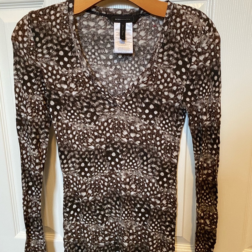 BCBG top